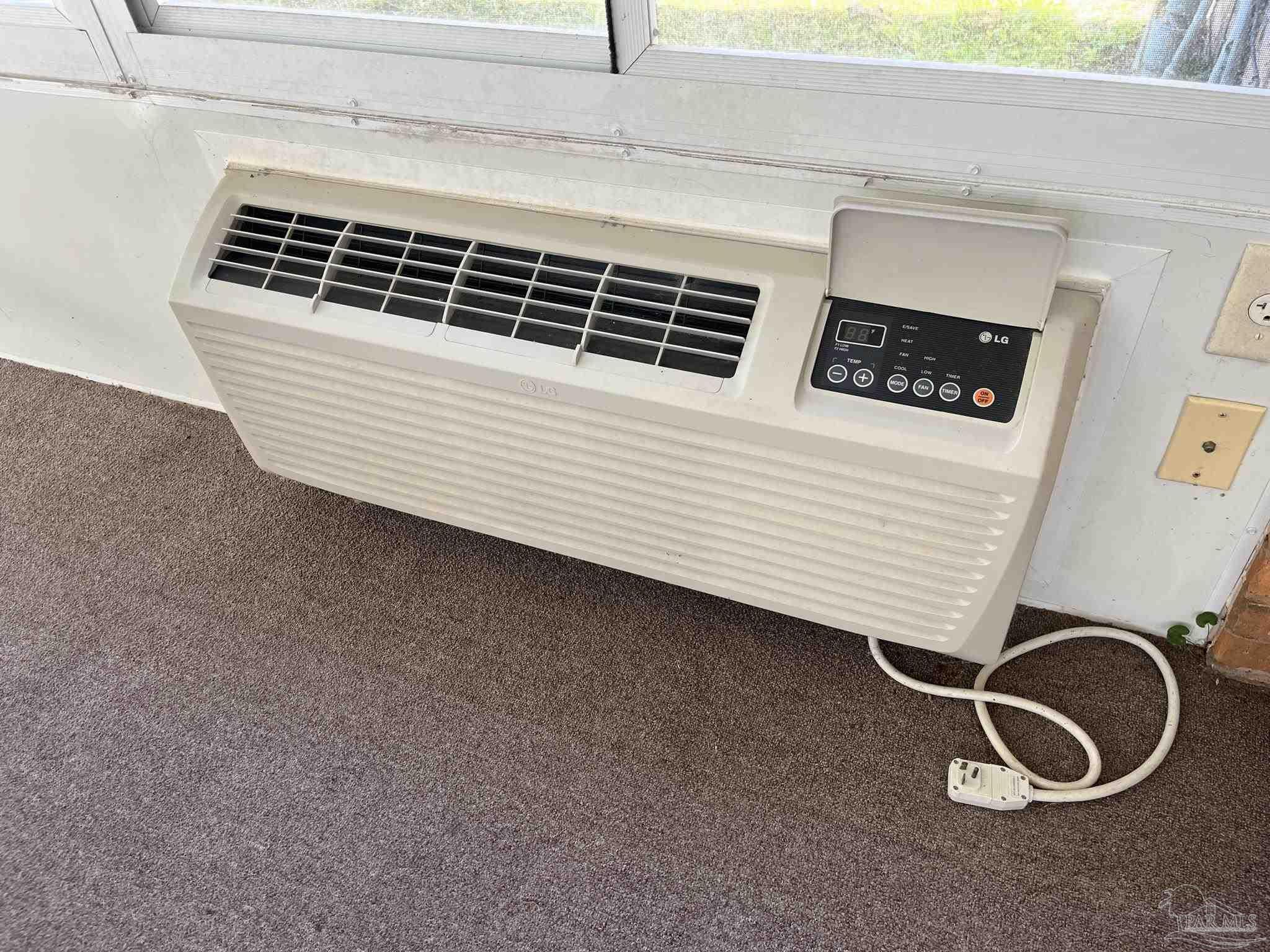 9141 Frank Pitman Road Milton, FL 32570 - Photo 49 of 51 a close view of kitchen appliances