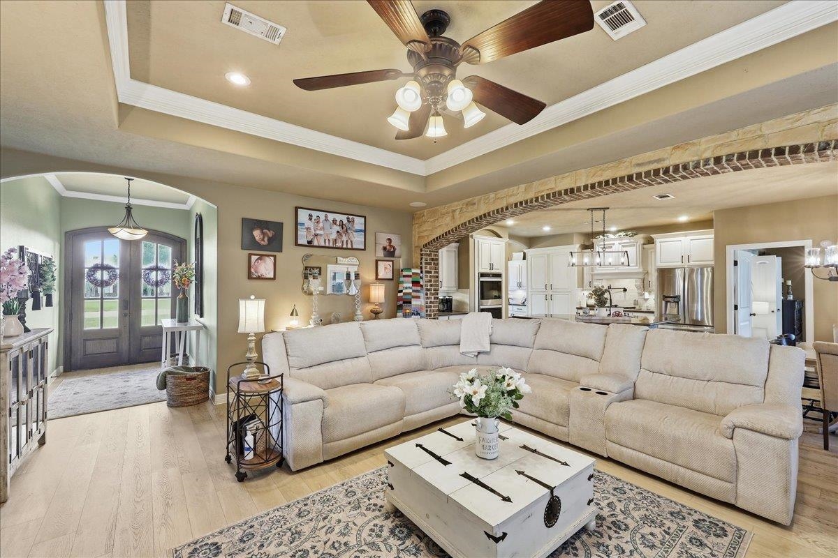 1615 Quail Run Beaumont, TX 77705 - Photo 11 of 49