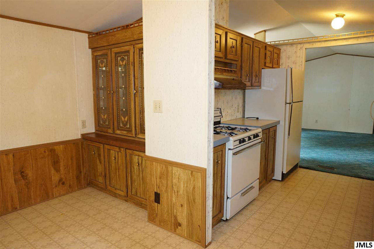 8100 Dixon Road Rives Junction, MI 49277 - Photo 9 of 26 Photo 9