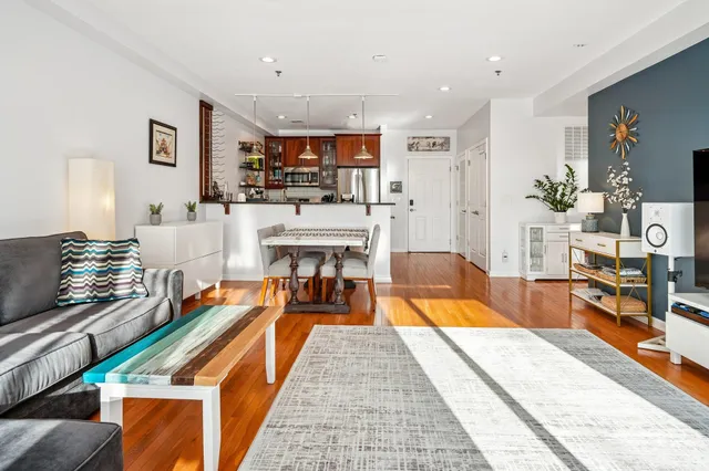 $774,987 | 203-207 Hackensack Plank Road, Unit 4B, Weehawken, NJ 07086