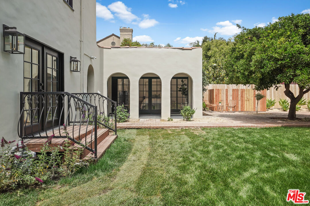 712 North Rodeo Drive Beverly Hills, CA 90210 - Photo 19 of 35