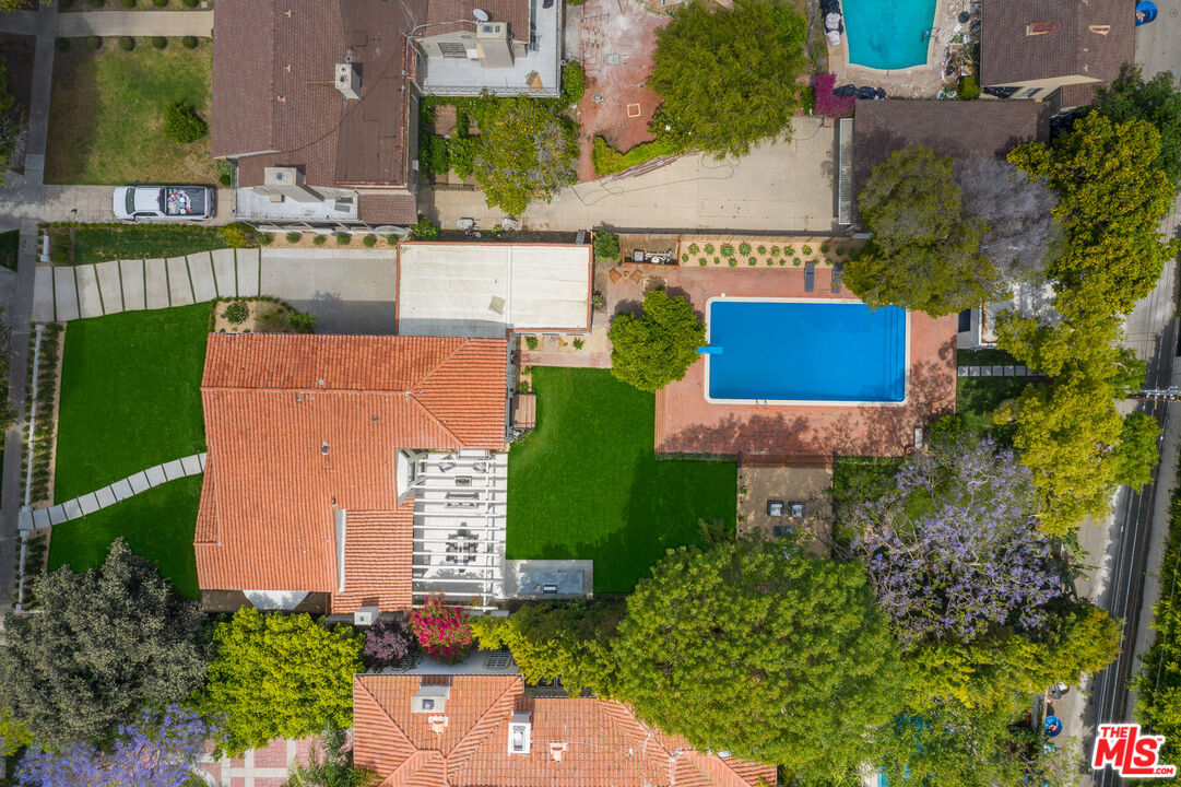 712 North Rodeo Drive Beverly Hills, CA 90210 - Photo 35 of 35