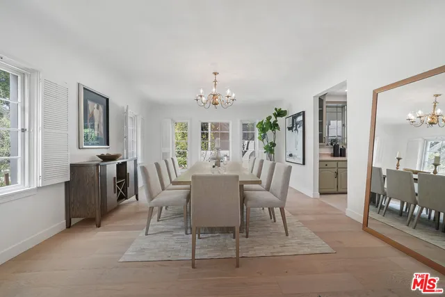 $30,000 | 712 North Rodeo Drive, Beverly Hills, CA 90210