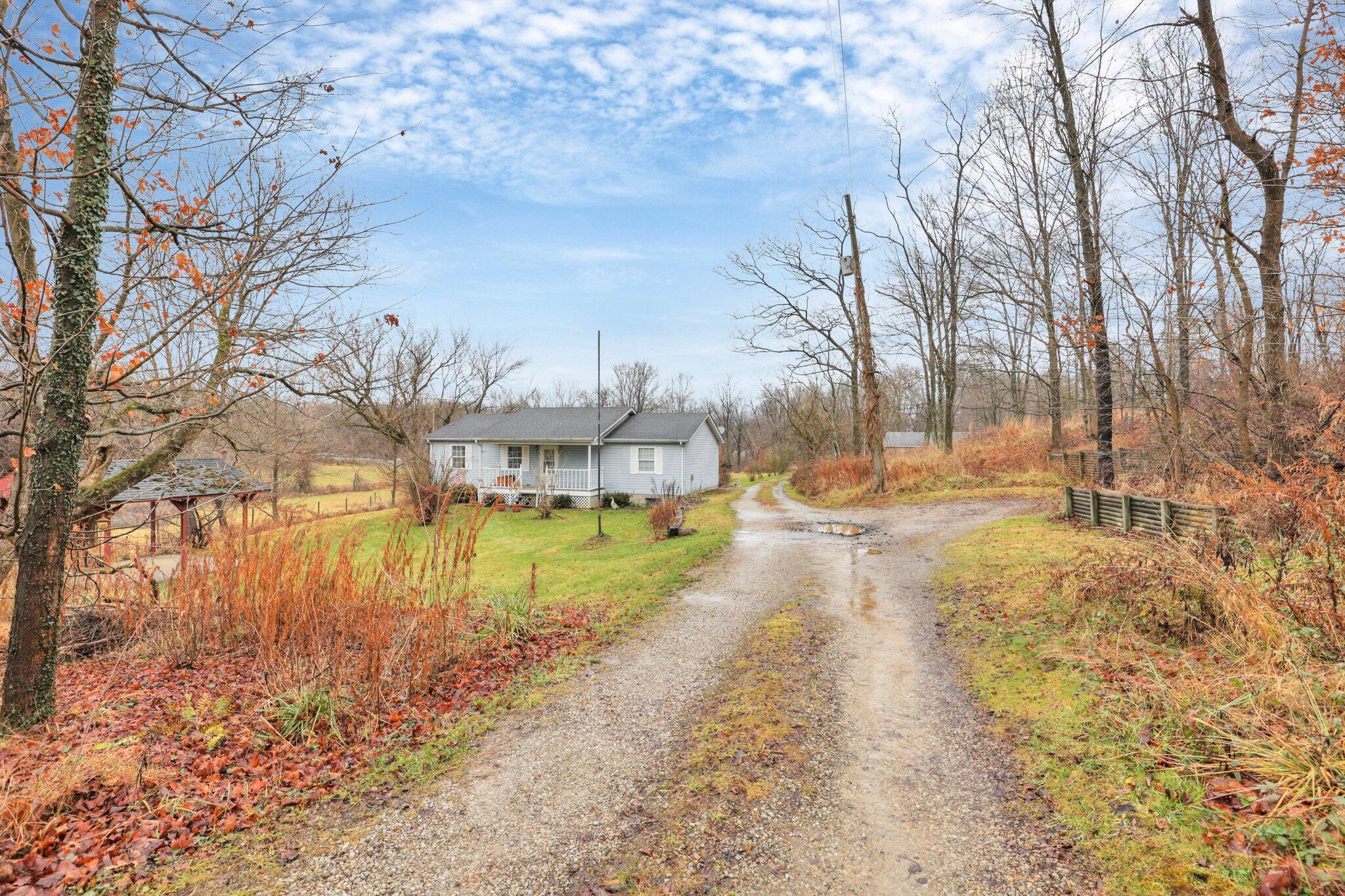 440 Mill Road Southwest Lancaster, OH 43130 - Photo 14 of 49 49-web-or-mls-0N4A4491
