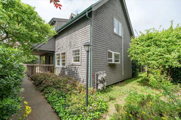 $1,250,000 | 755 Miller Avenue, Mill Valley, CA 94941