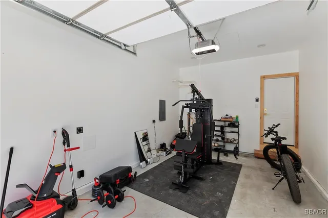 $419,000 | 374 Los Angeles Avenue, Sugarloaf, CA 92386