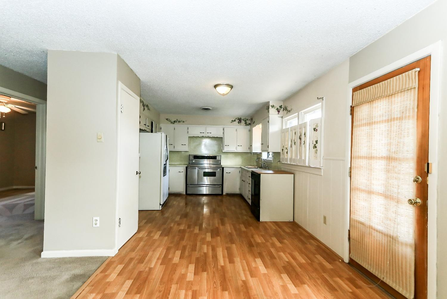 4911 44th Street Lubbock, TX 79414 - Photo 7 of 18 Photo 7