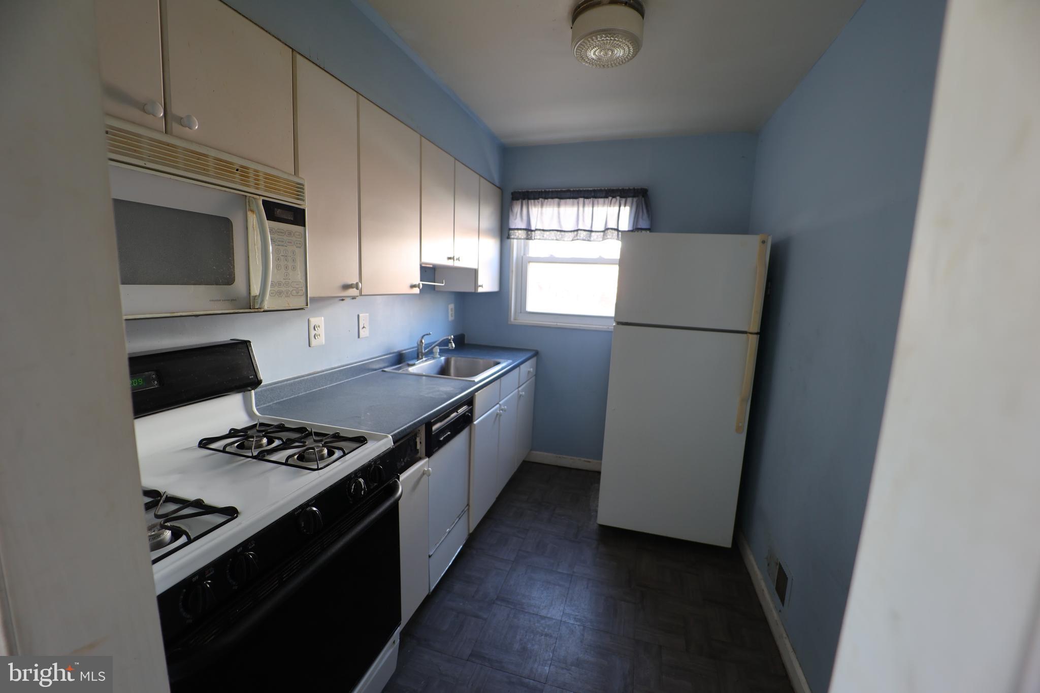 12704 Gould Road Silver Spring, MD 20906 - Photo 3 of 11