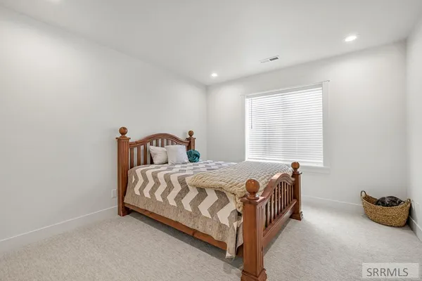 $999,000 | 839 East 1560 Street, Shelley, ID 83274