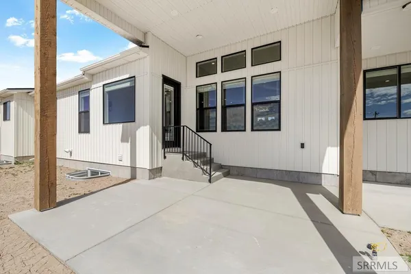 $999,000 | 839 East 1560 Street, Shelley, ID 83274