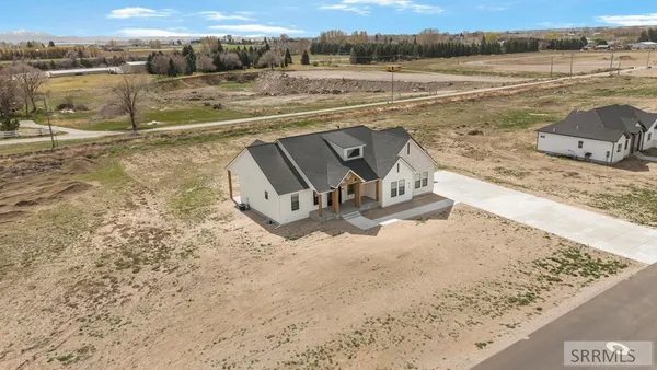 $999,000 | 839 East 1560 Street, Shelley, ID 83274