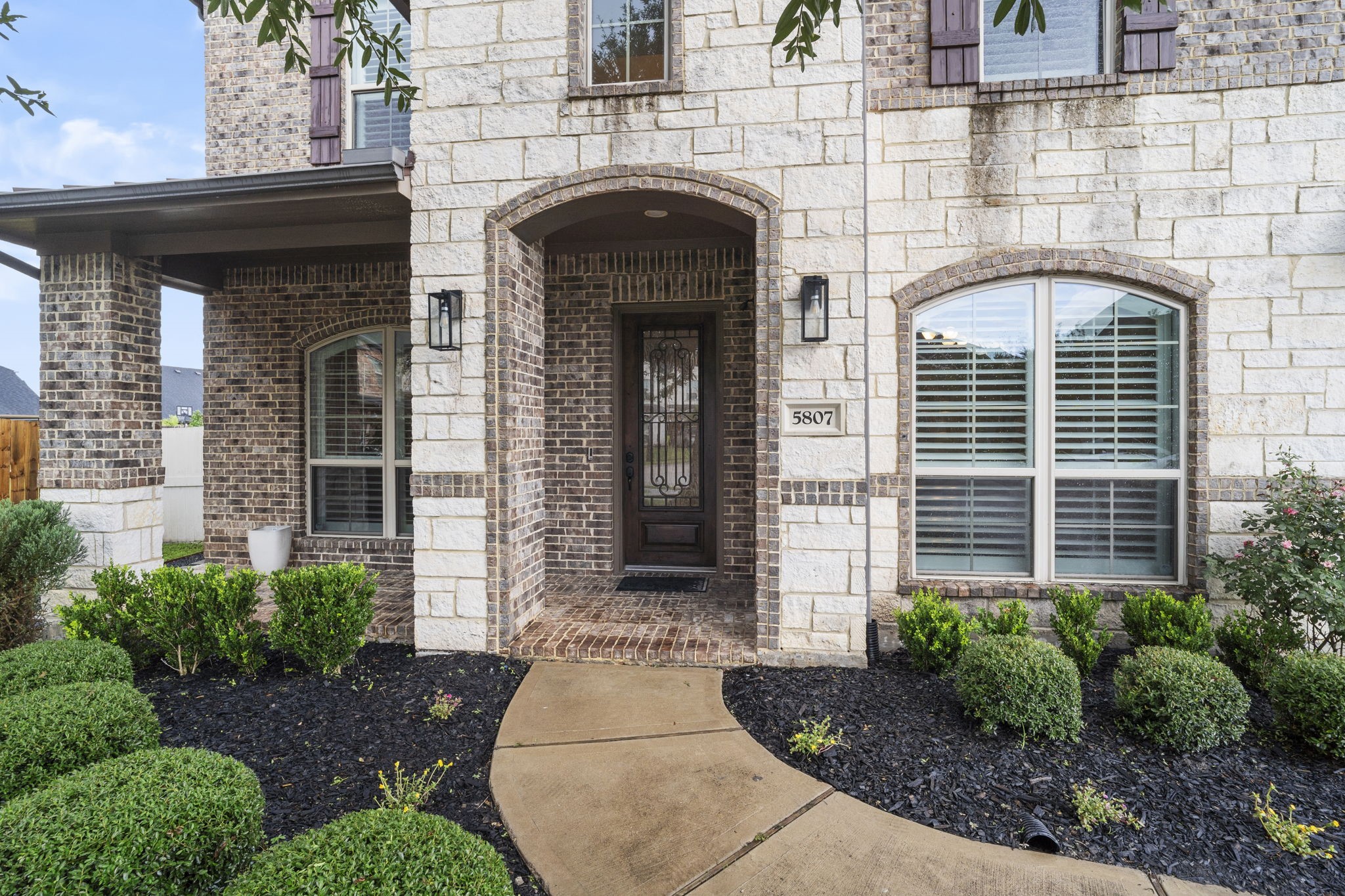 5807 Chaste Court Rosenberg, TX 77469 - Photo 5 of 50