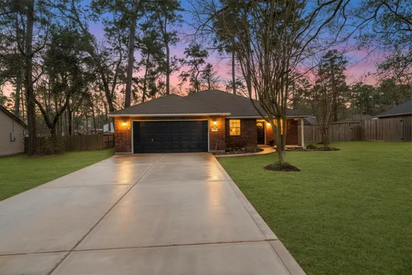 $410,000 | 7115 Nickaburr Creek Drive, Magnolia, TX 77354