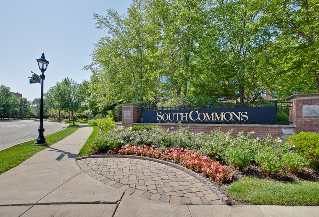 502 South Commons Court, Unit 502 Deerfield, IL 60015 - Photo 30 of 33 a view of sign board