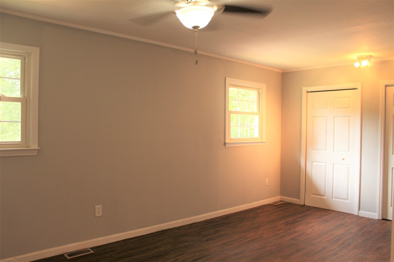 297 White Plains Road Gaffney, SC 29340 - Photo 16 of 30