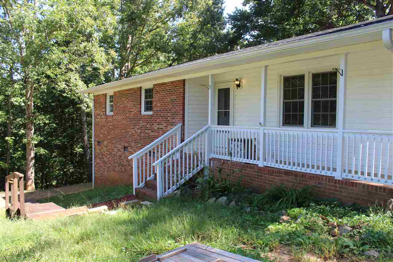 297 White Plains Road Gaffney, SC 29340 - Photo 2 of 30