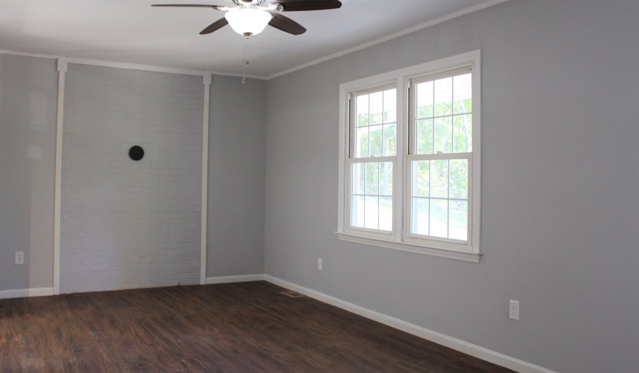 297 White Plains Road Gaffney, SC 29340 - Photo 6 of 30
