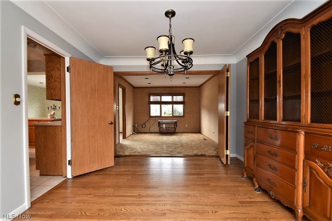 4516 Greenwold Road South Euclid, OH 44121 - Photo 9 of 35