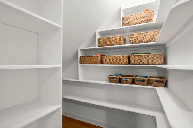 $940,000 | 17928 Country Walk Drive, Spring, TX 77379