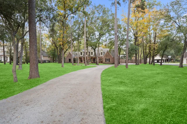 $940,000 | 17928 Country Walk Drive, Spring, TX 77379