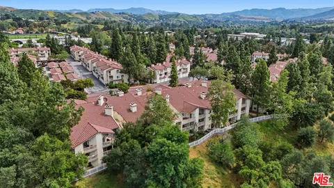 $569,000 | 675 Oak Run Trail, Unit TL301, Oak Park, CA 91377