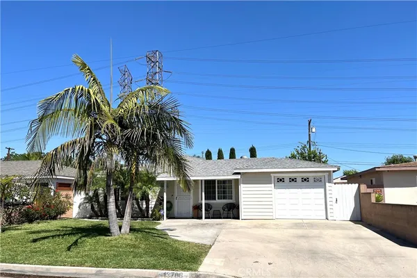 $798,000 | 13708 Carfax Avenue, Bellflower, CA 90706
