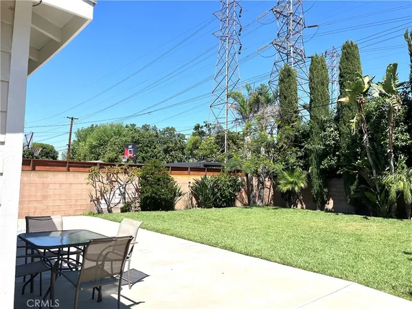 $798,000 | 13708 Carfax Avenue, Bellflower, CA 90706