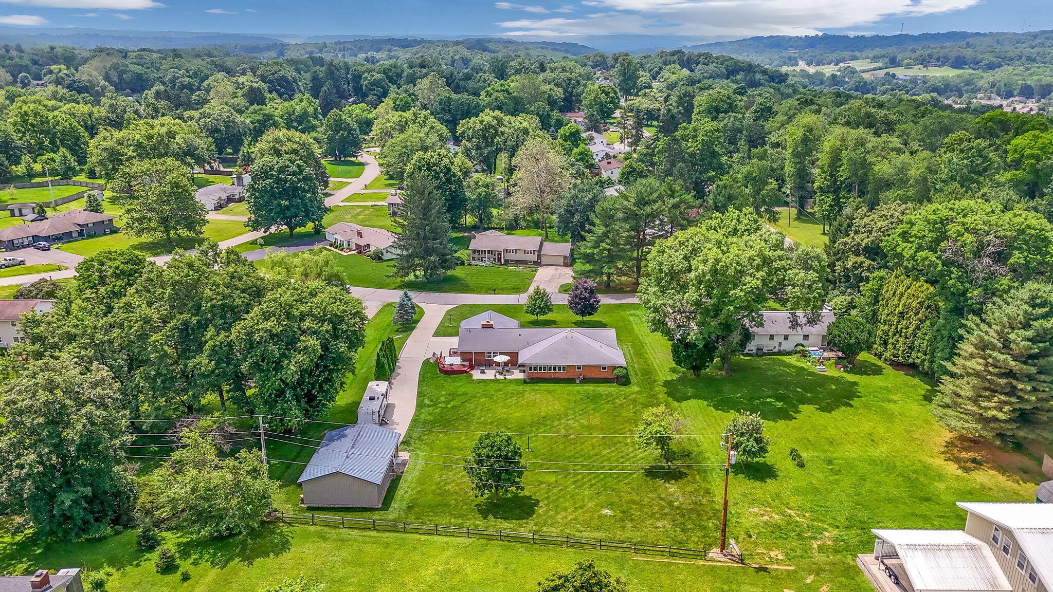 1030 Rhoda Lane Northeast Lancaster, OH 43130 - Photo 60 of 61 80-web-or-mls-DJI_20260610122434_0022_D
