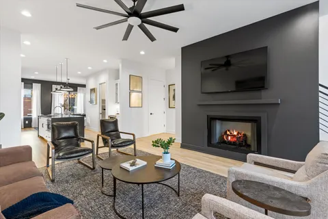 $1,800,000 | 1203 6th Avenue North, Nashville, TN 37208