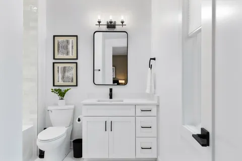 $1,800,000 | 1203 6th Avenue North, Nashville, TN 37208