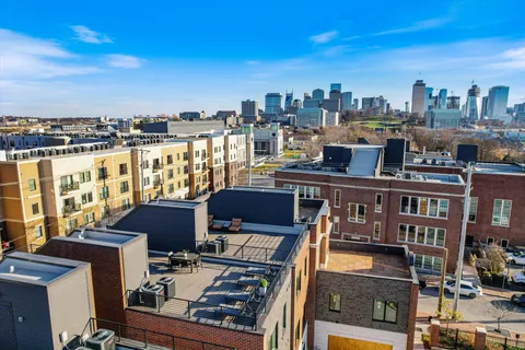 $1,800,000 | 1203 6th Avenue North, Nashville, TN 37208