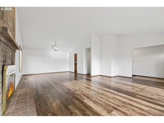 $589,900 | 418 Northwest 112th Street, Vancouver, WA 98685