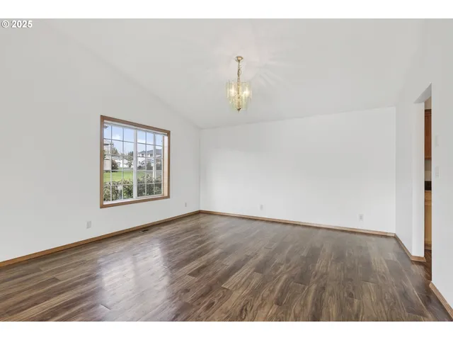 $589,900 | 418 Northwest 112th Street, Vancouver, WA 98685