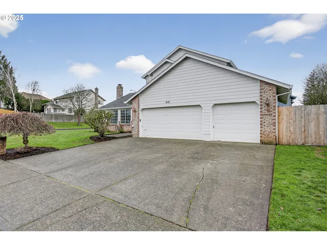 $589,900 | 418 Northwest 112th Street, Vancouver, WA 98685