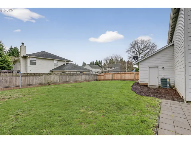 $589,900 | 418 Northwest 112th Street, Vancouver, WA 98685