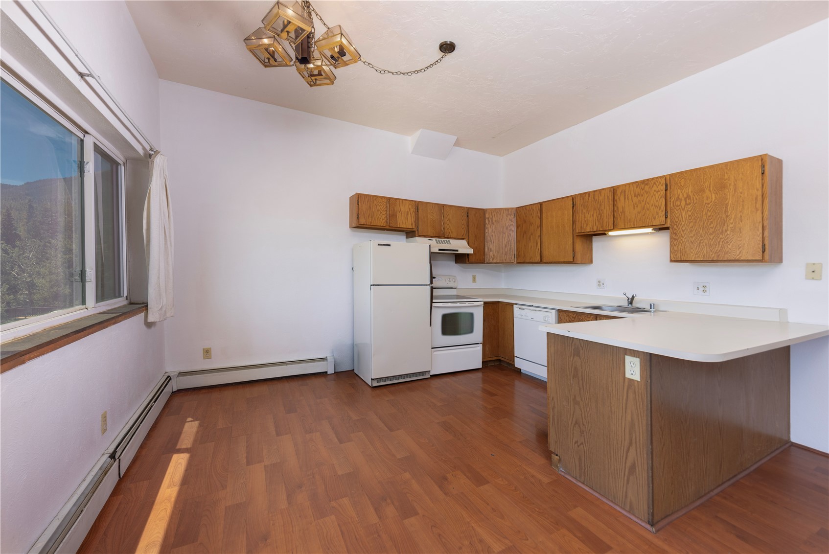 9800 Ryan Gulch Road, Unit 105 Silverthorne, CO 80498 - Photo 4 of 40