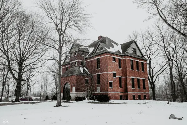 $829,000 | 2525 West 400 North, Crawfordsville, IN 47933
