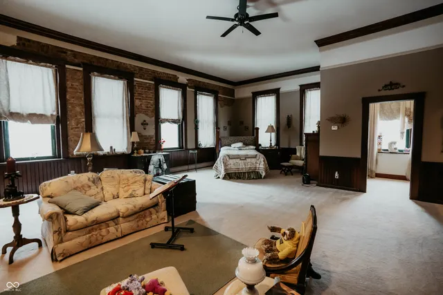 $829,000 | 2525 West 400 North, Crawfordsville, IN 47933