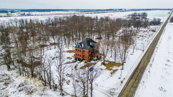 $775,000 | 2525 West 400 North, Crawfordsville, IN 47933