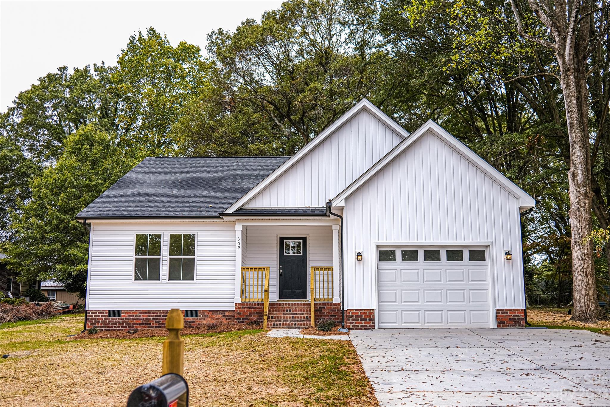309 North Myrtle School Road Gastonia, NC 28052 - Photo 1 of 18 Gallery Image 1