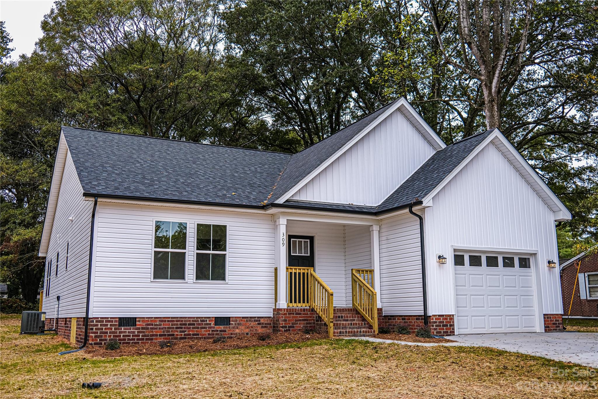 309 North Myrtle School Road Gastonia, NC 28052 - Photo 3 of 18 Gallery Image 3