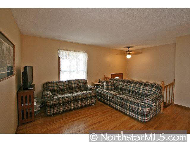1861 38th Street Northwest Rochester, MN 55901 - Photo 2 of 10