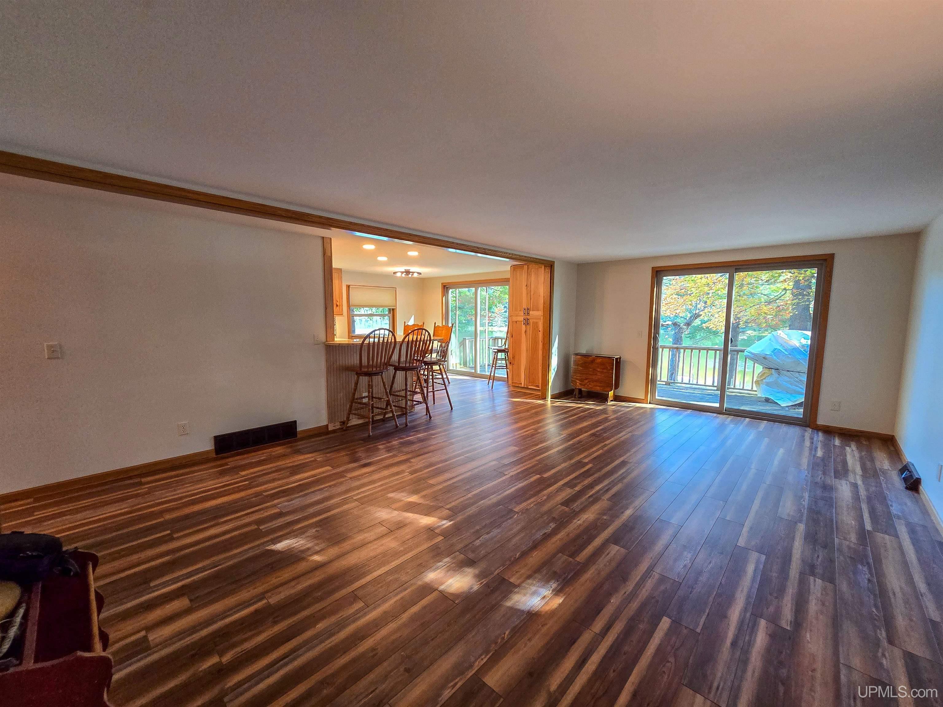 3954 Hayward Road Munising, MI 49862 - Photo 17 of 73