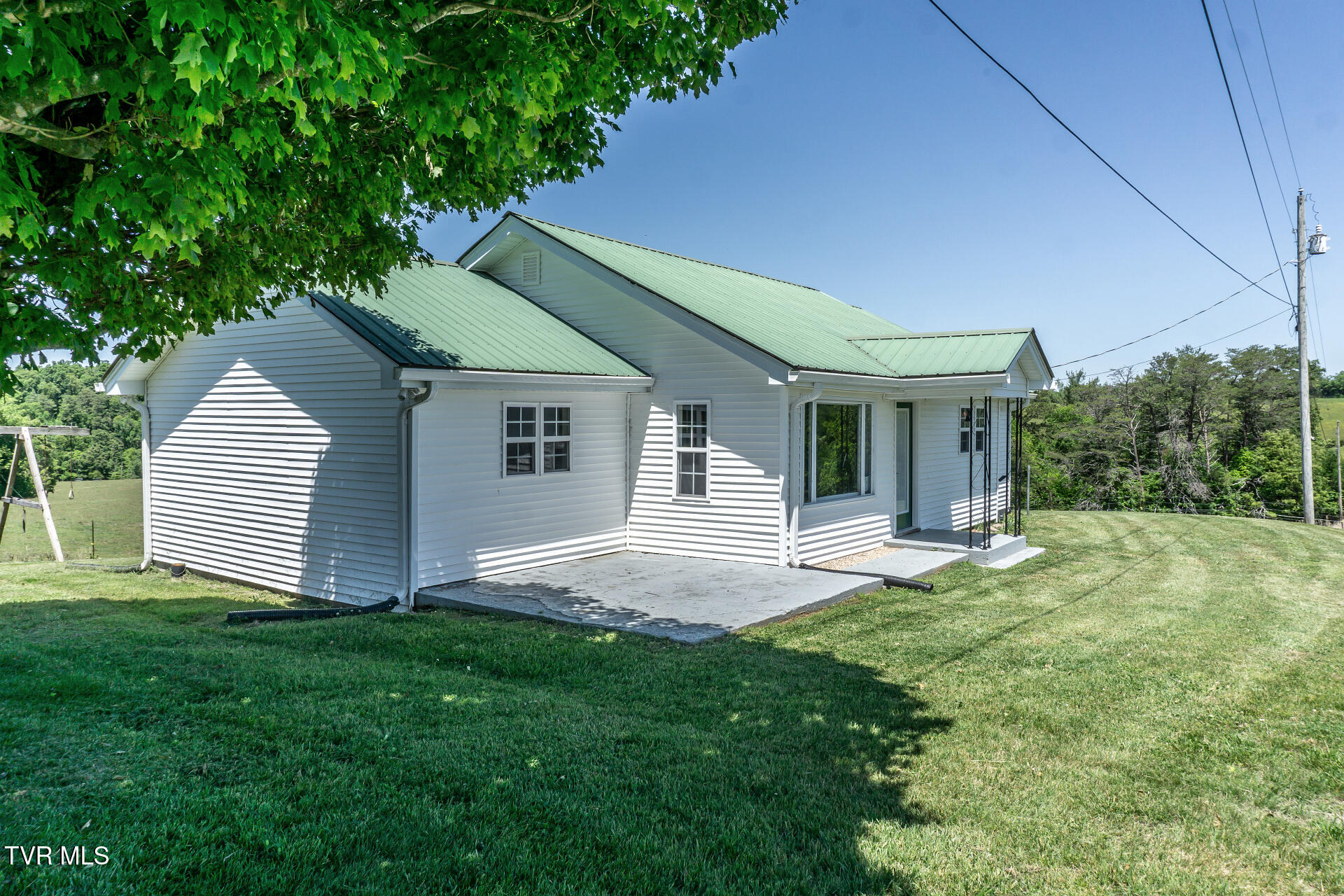 180 South Mill Road Greeneville, TN 37743 - Photo 1 of 65 180SMillG_001