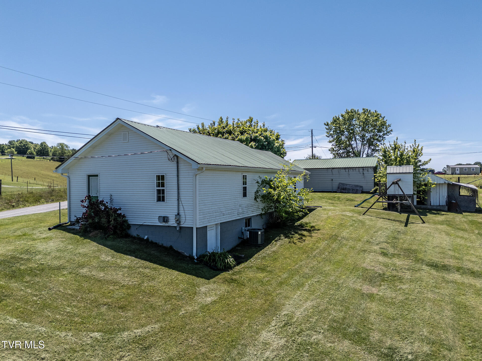180 South Mill Road Greeneville, TN 37743 - Photo 53 of 65 180SMillG_019