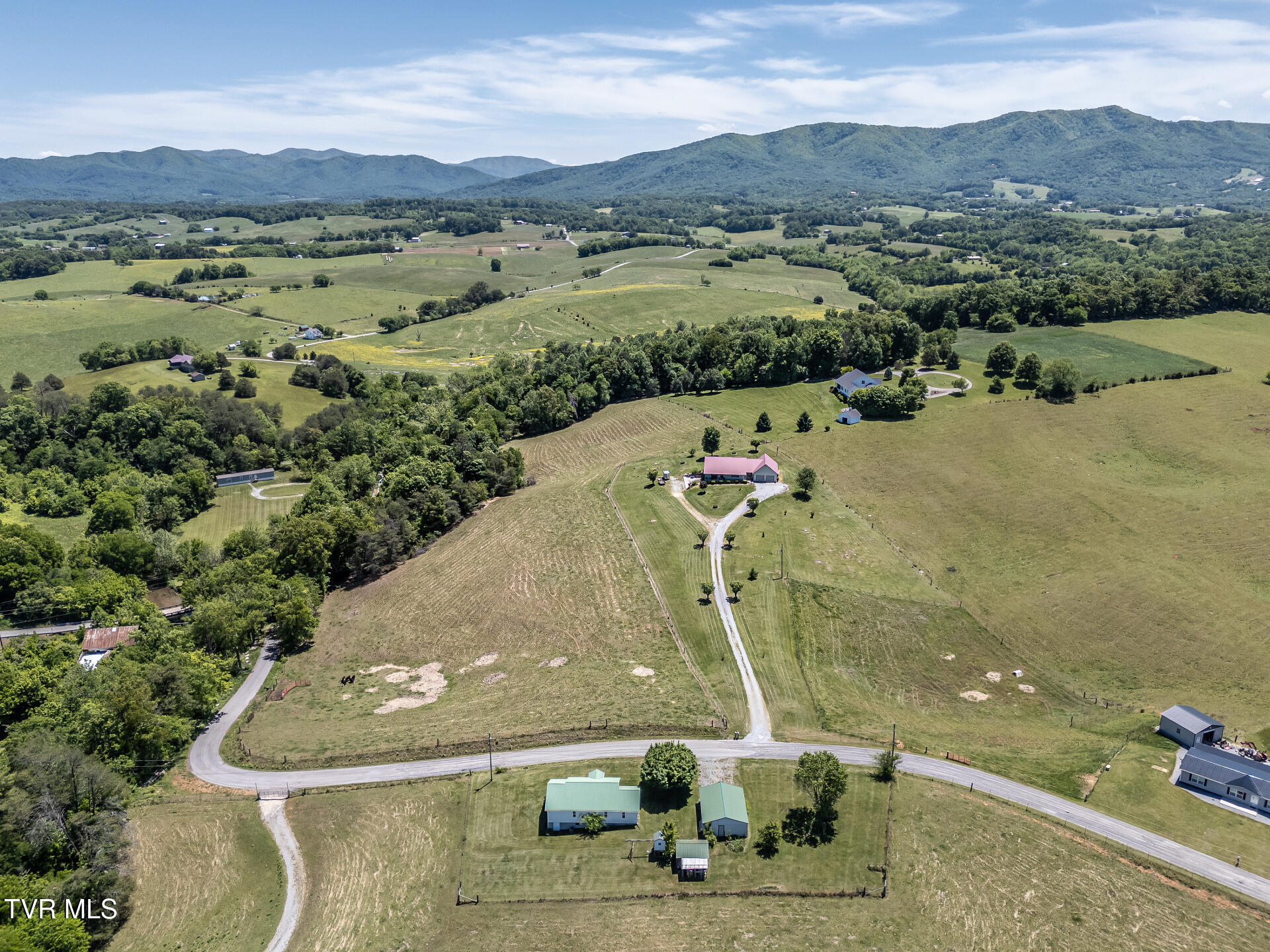 180 South Mill Road Greeneville, TN 37743 - Photo 58 of 65 180SMillG_011