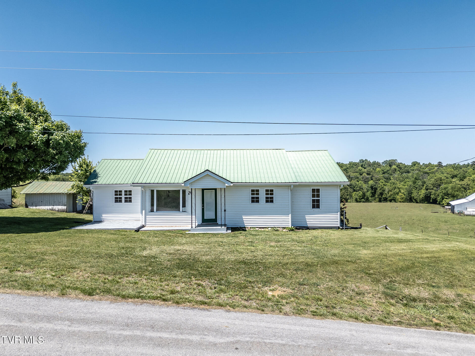 180 South Mill Road Greeneville, TN 37743 - Photo 6 of 65 180SMillG_021