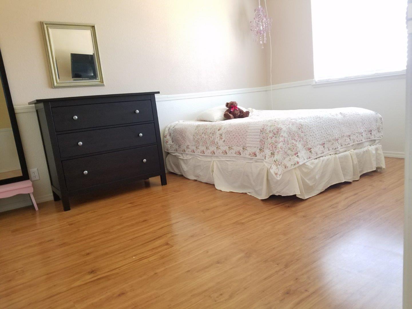 148 Greenbriar Way Salinas, CA 93907 - Photo 18 of 29 a bedroom with a bed and a dresser