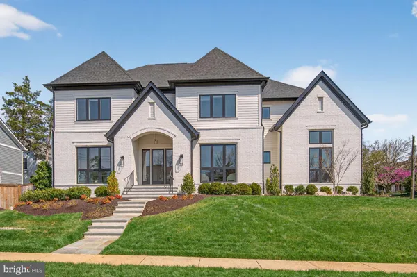 $3,399,000 | 6928 Whitehall Place, McLean, VA 22101