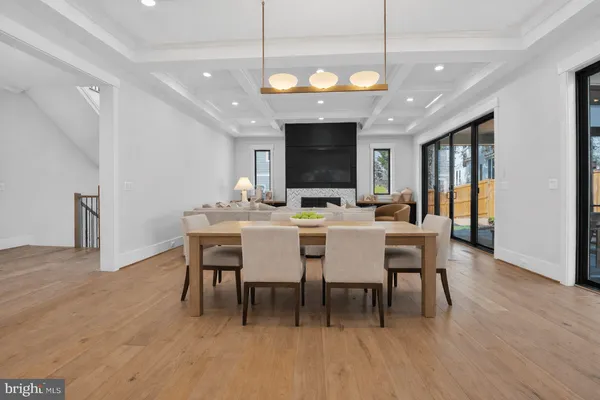 $3,399,000 | 6928 Whitehall Place, McLean, VA 22101